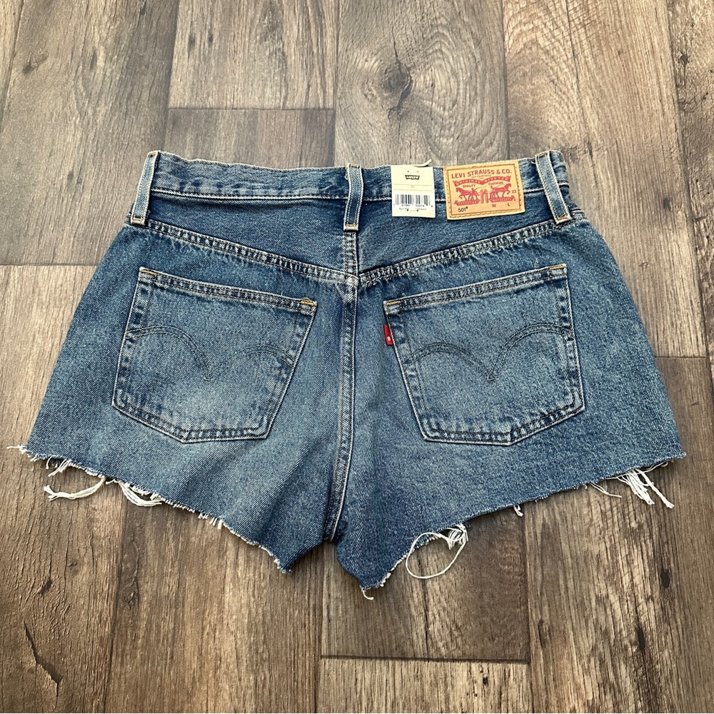 Levi's 501 Button 100% Cotton Cutoff Jean Denim Shorts Women’s Size 30 - Picture 9 of 10